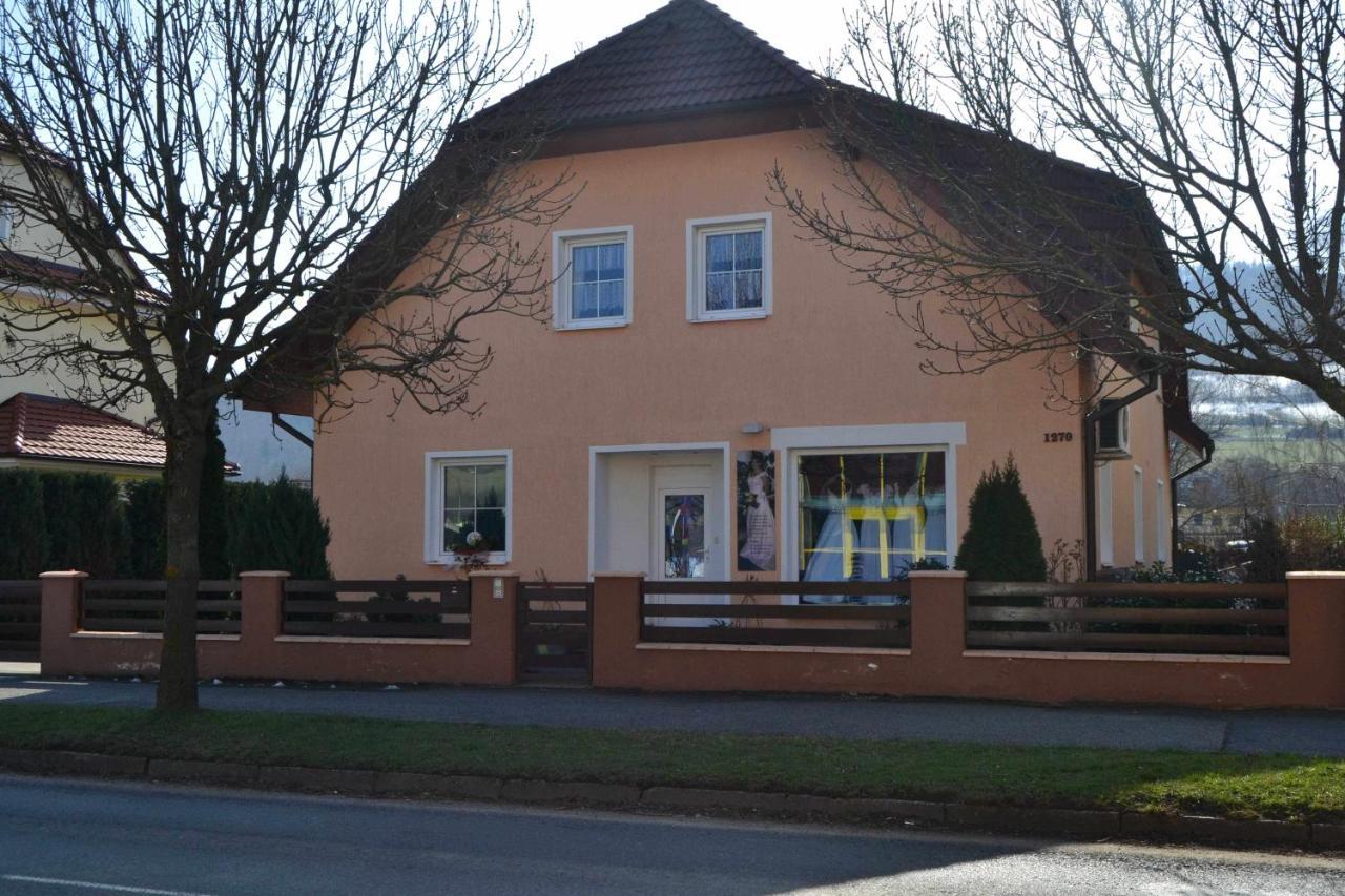Pension U Sovy Susice Exterior photo